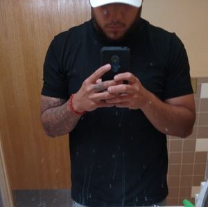 Meet your Posher, Jonathan